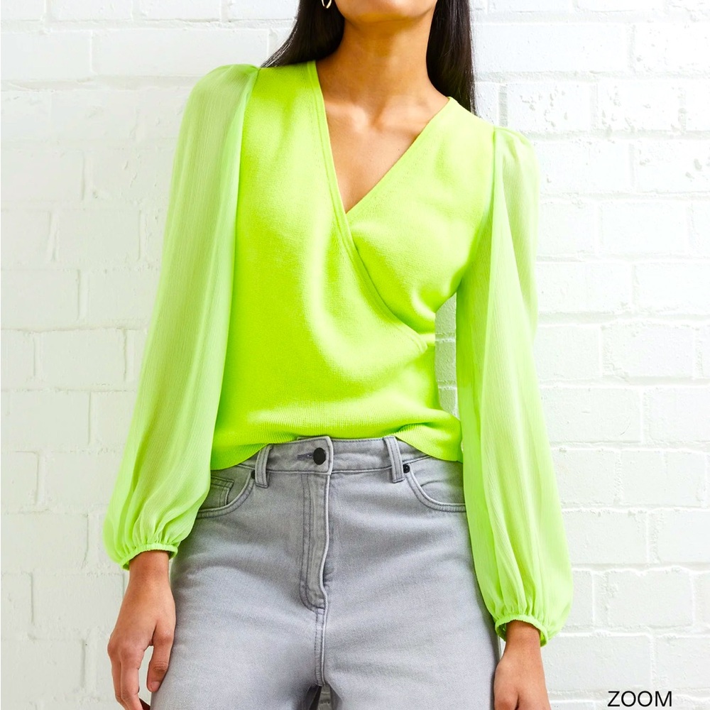French Connection - Mozart Melody Mix V-Neck Jumper in Sharp Green, XS